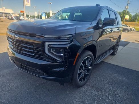 Used 2026 Chevrolet Tahoe RST w/ Comfort Package RWD image 9