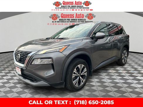 Used 2021 Nissan Rogue SV AWD/4WD image 2