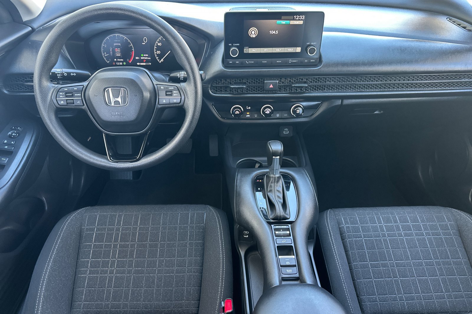 Certified 2025 Honda HR-V LX image 13