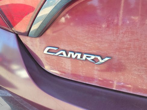 Used 2016 Toyota Camry LE FWD image 22