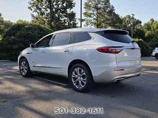 Used 2019 Buick Enclave Avenir w/ Avenir Technology Package FWD video 3