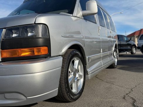 Used 2013 GMC Savana 1500 RWD image 89