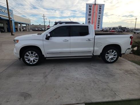 Used 2024 Chevrolet Silverado 1500 High Country image 7