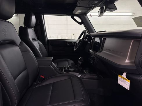 New 2026 Ford Bronco Outer Banks AWD/4WD image 28