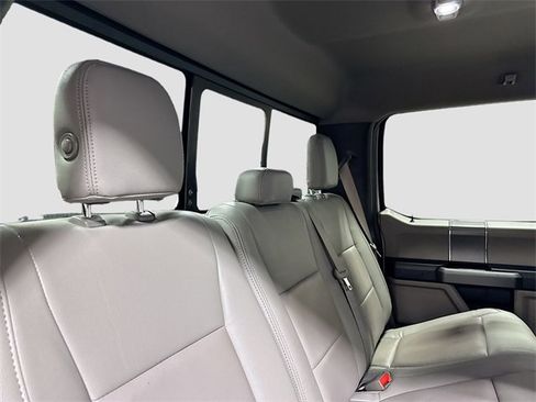 Used 2019 Ford F150 XLT w/ Equipment Group 302A Luxury image 29