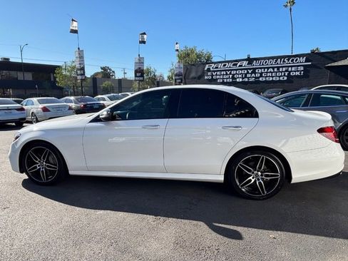 Used 2019 Mercedes-Benz E 300 w/ Premium 1 Package image 12