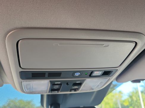 Used 2019 Honda Odyssey Elite image 29