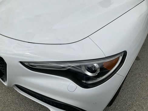 Used 2022 Alfa Romeo Stelvio Veloce image 33