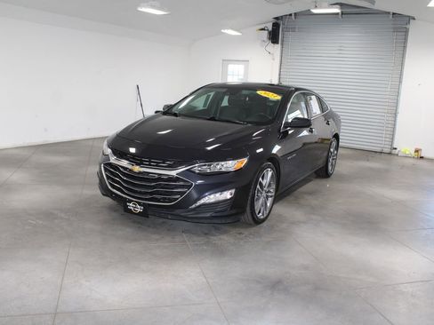 Used 2023 Chevrolet Malibu LT image 4