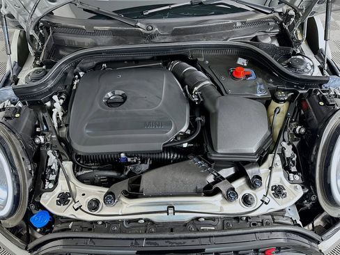 Certified 2025 MINI Cooper S image 29