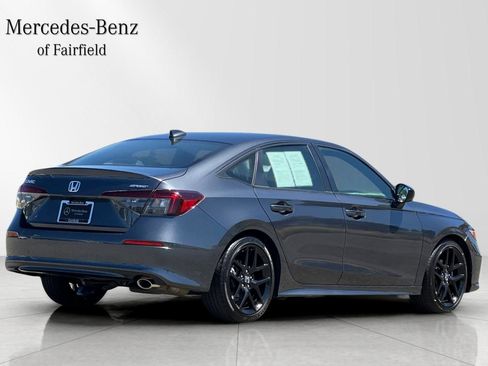 Used 2025 Honda Civic Sport image 2