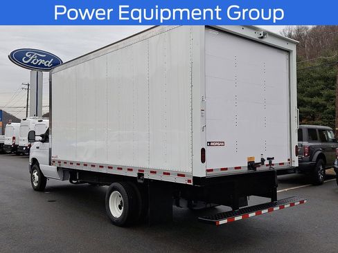 New 2025 Ford E-450 and Econoline 450 Super Duty w/ Driver's Safety Package image 4