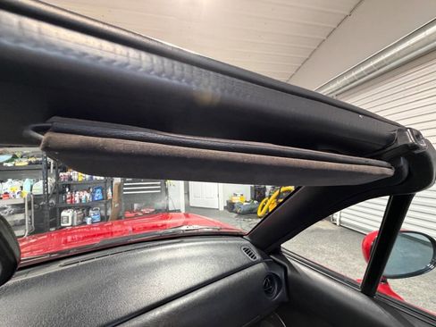 Used 1991 MAZDA MX-5 Miata RWD image 26