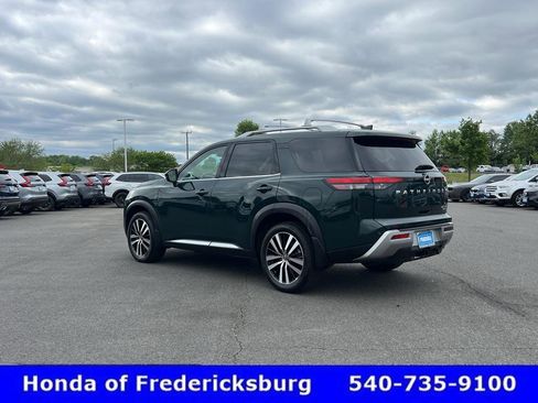 Used 2024 Nissan Pathfinder Platinum w/ Cargo Package AWD/4WD image 6