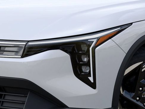 New 2025 Kia K4 EX image 10