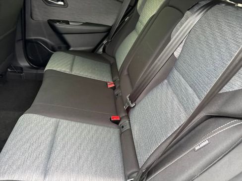 Certified 2023 Nissan Rogue SV image 10