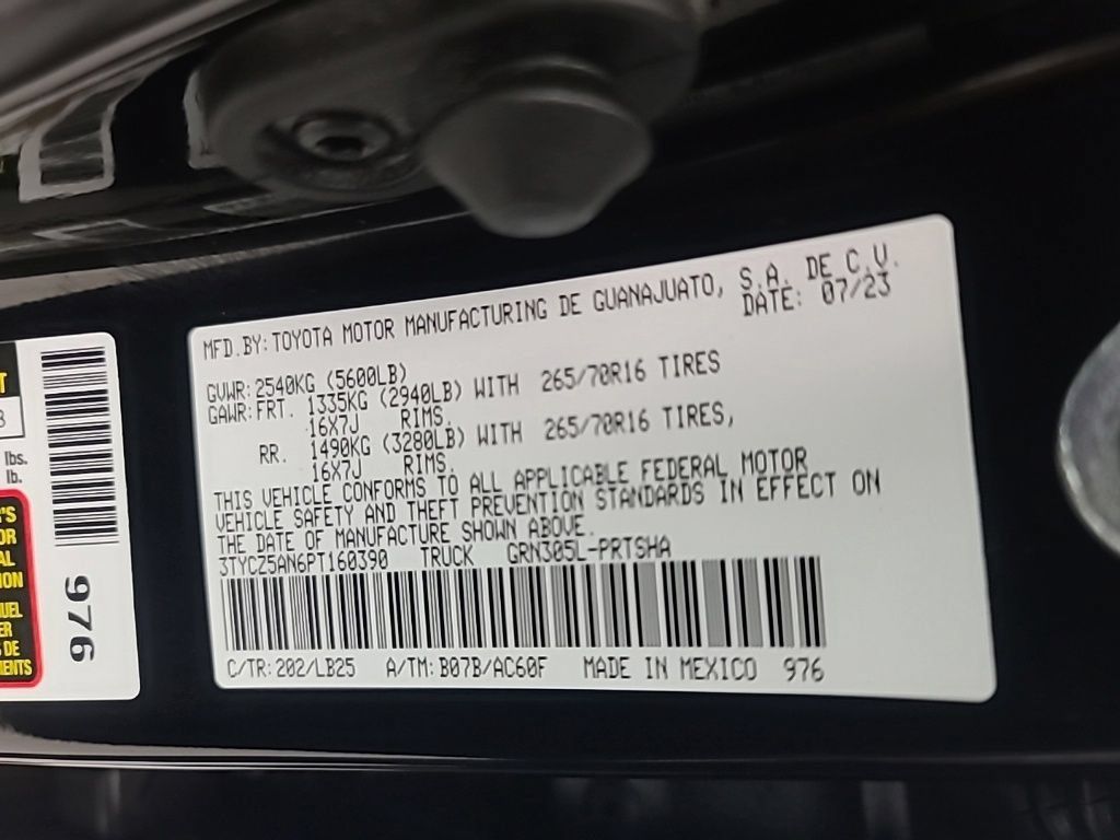 Used 2023 Toyota Tacoma TRD Pro AWD/4WD image 44