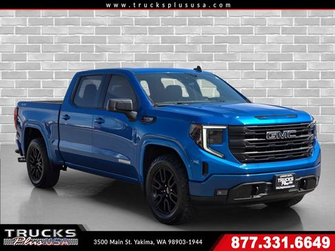 Used 2022 GMC Sierra 1500 Elevation w/ LPO, Elevation Black Package AWD/4WD image 1