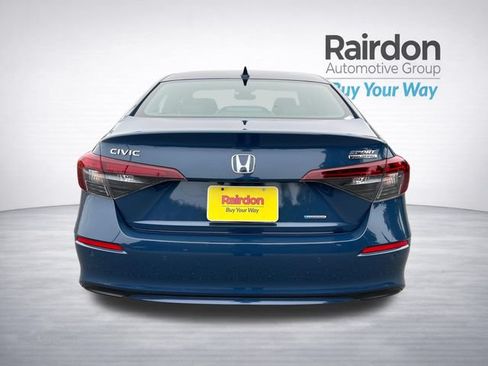 Used 2025 Honda Civic Sport image 6