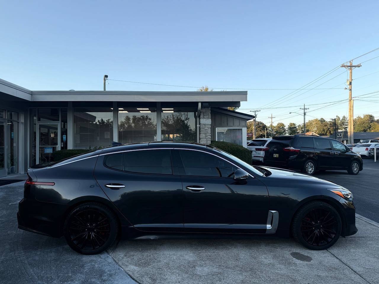 Used 2019 Kia Stinger Premium AWD/4WD image 8