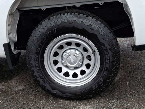 Used 2026 Chevrolet Silverado 1500 W/T w/ WT Value Package image 32