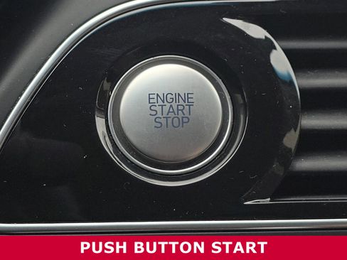 Used 2020 Genesis G70 3.3T image 28