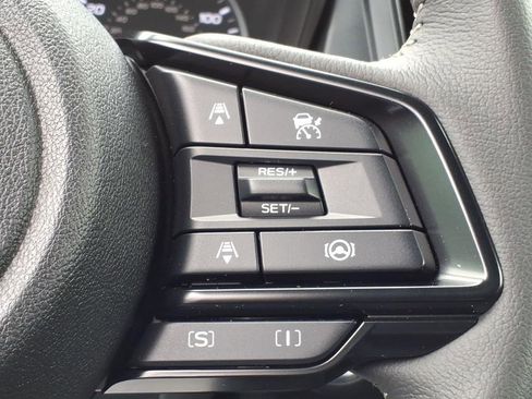 Used 2025 Subaru Forester Premium image 16