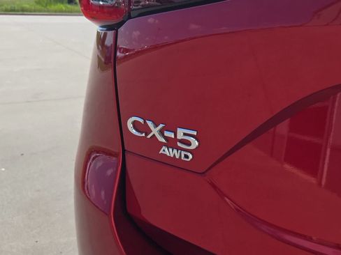 Used 2024 MAZDA CX-5 AWD 2.5 S w/ Preferred Package image 11