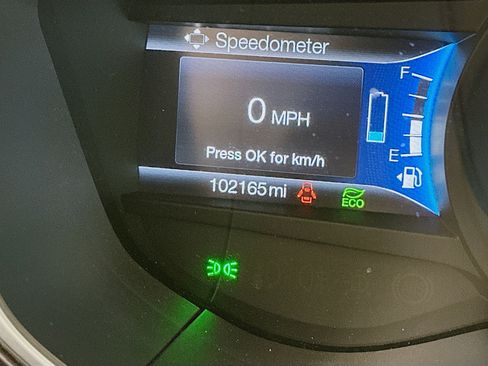 Used 2019 Ford Fusion Titanium image 19