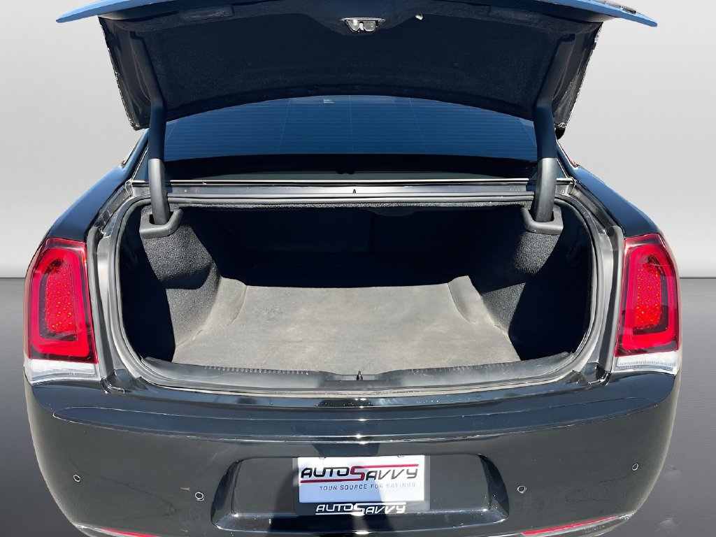 Used 2021 Chrysler 300 S RWD image 27
