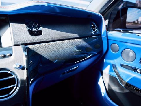 Used 2021 Rolls-Royce Cullinan Black Badge image 85