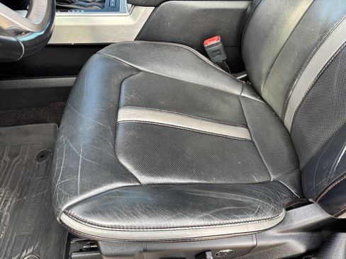 Used 2019 Ford F150 Platinum w/ Equipment Group 701A Luxury image 14