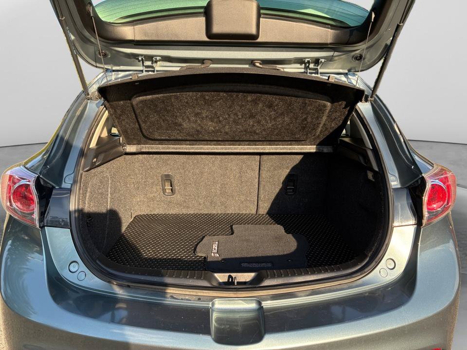 Used 2012 MAZDA MAZDA3 i Touring FWD image 15