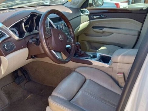 Used 2012 Cadillac SRX Luxury image 11