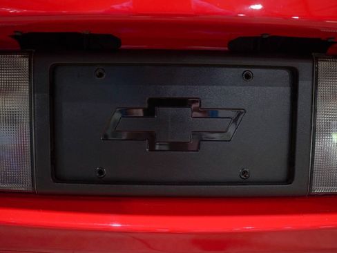 Used 2001 Chevrolet Corvette Coupe RWD image 25