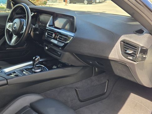 Used 2025 BMW Z4 sDrive30i image 28
