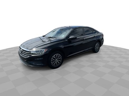 Used 2020 Volkswagen Jetta SE image 4