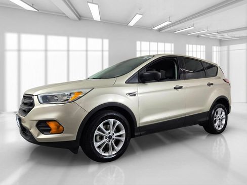 Used 2017 Ford Escape S FWD image 2