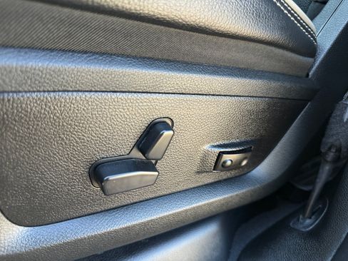 Used 2023 RAM 2500 Laramie AWD/4WD image 12
