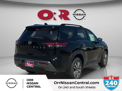 New 2026 Nissan Pathfinder SL FWD image 5