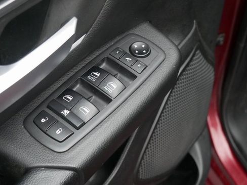 Used 2019 RAM 1500 Big Horn image 13