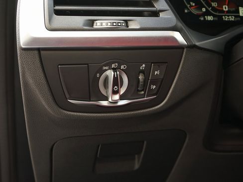 Used 2024 BMW X3 M40i w/ Premium Package image 30