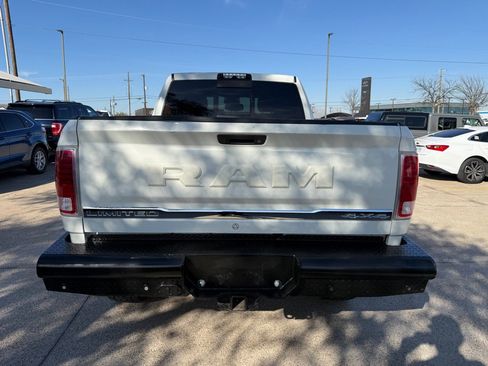Used 2018 RAM 2500 Limited image 6