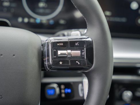 New 2026 Hyundai Ioniq 9 SE image 26