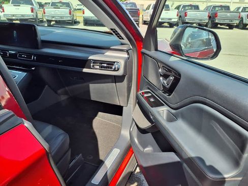 New 2025 Lincoln Aviator 2WD w/ Jet Appearance Package image 23