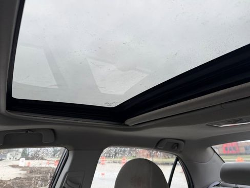 Used 2010 Toyota Corolla image 16