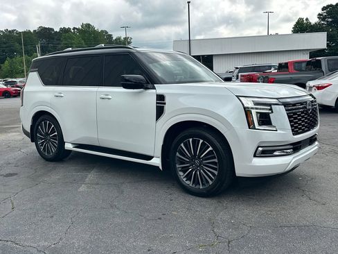 Used 2026 Nissan Armada Platinum Reserve RWD image 4