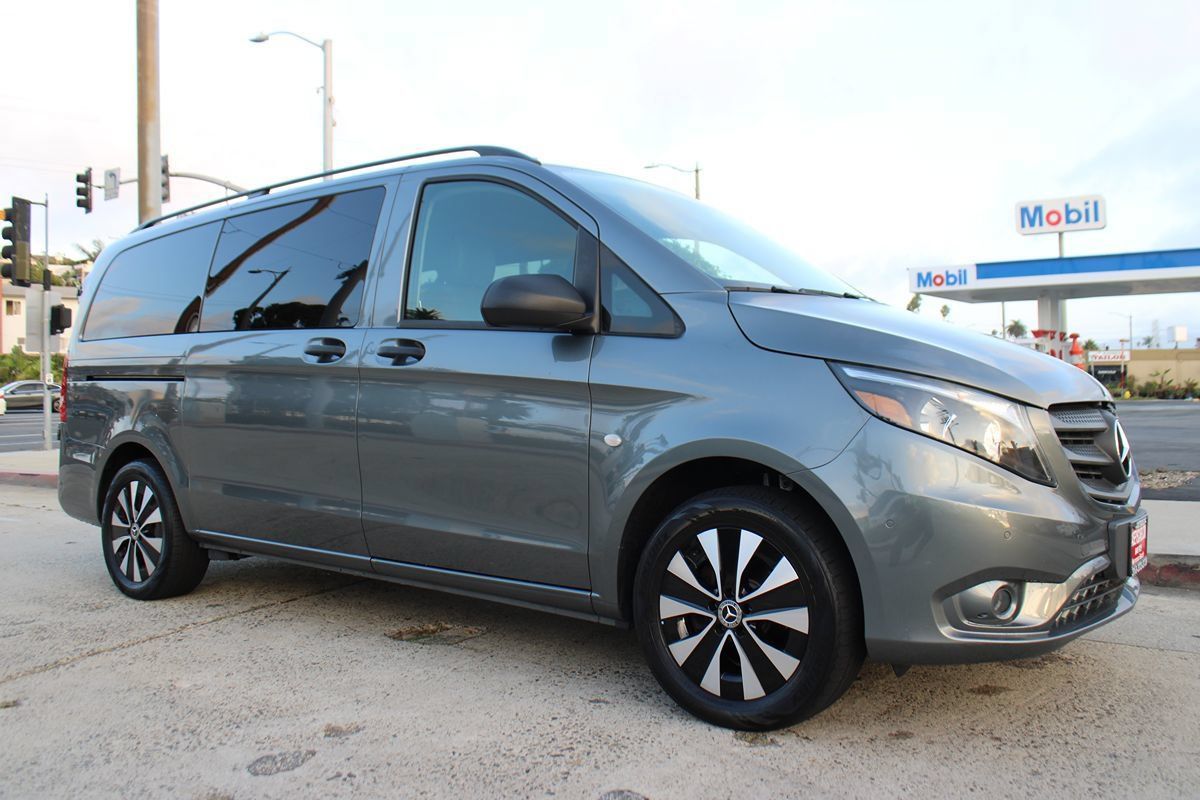 Used 2021 Mercedes-Benz Metris Passenger image 8