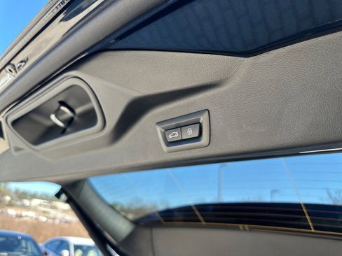 New 2026 BMW X5 sDrive40i w/ M Sport Package image 9