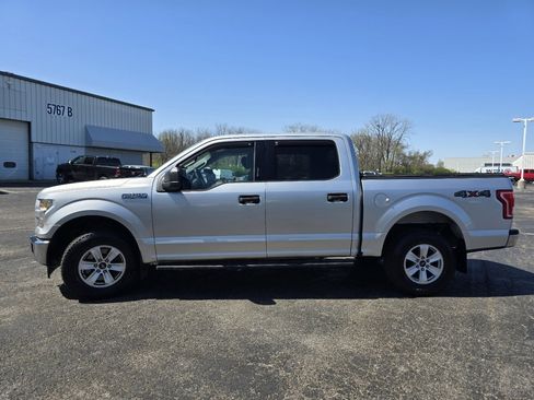 Used 2017 Ford F150 XLT AWD/4WD image 10